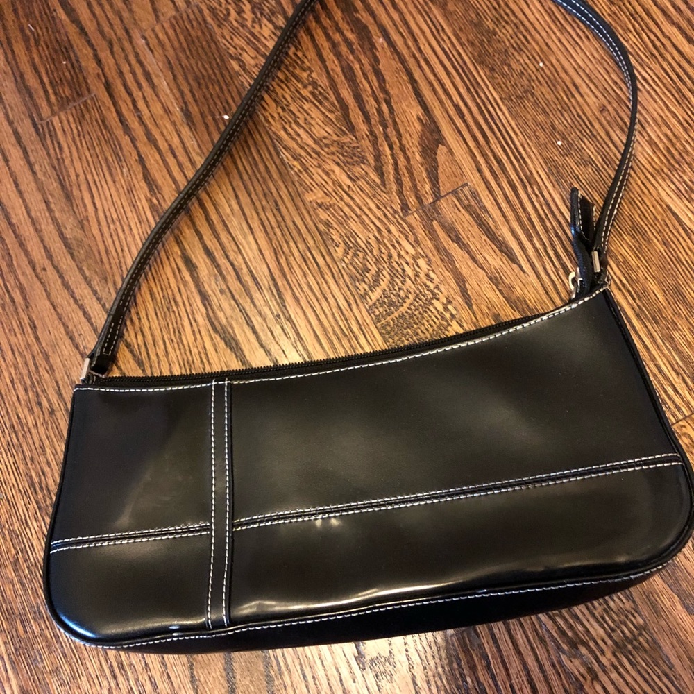 Black purse