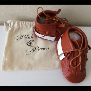 Toddler Fringe Tie Leather Moccs/Moccasins: 7
