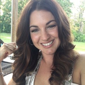 Meet your Posher, Rachelle