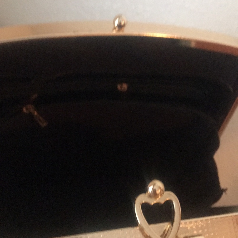 OBAMA Handbag π¦ππ NWT Classy, Stylish - Picture 5 of 5