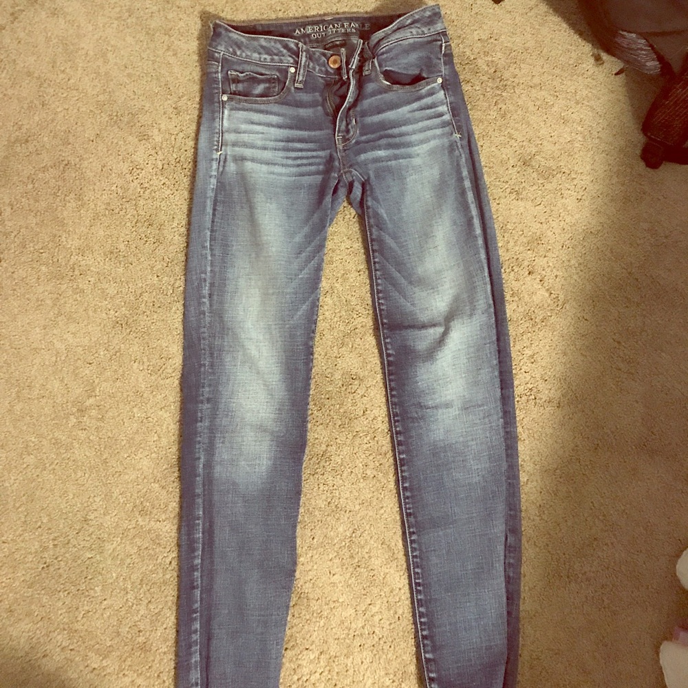 American Eagle skinny jeans