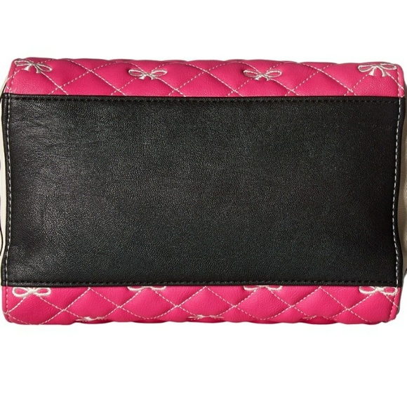 ๐FLASH SALE!๐NWT-Betsey Johnson Giyaa Satchel - Picture 4 of 8