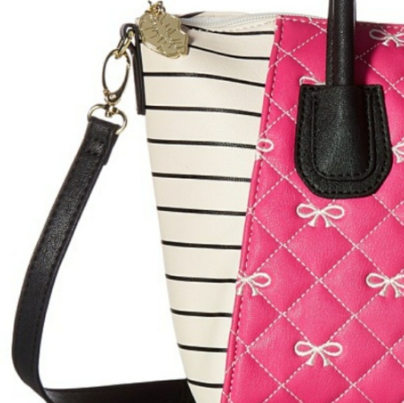 ๐FLASH SALE!๐NWT-Betsey Johnson Giyaa Satchel - Picture 8 of 8