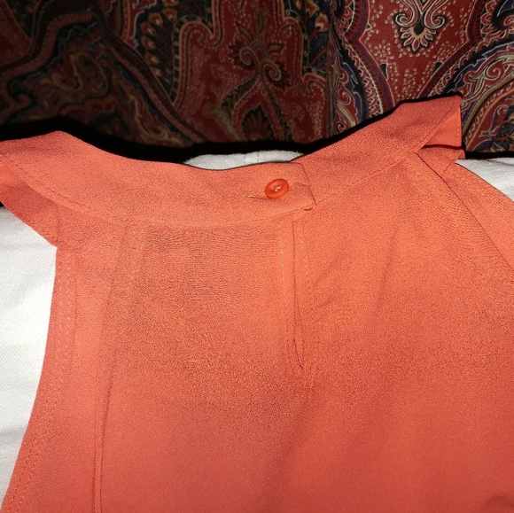 Orange Top - Picture 3 of 3