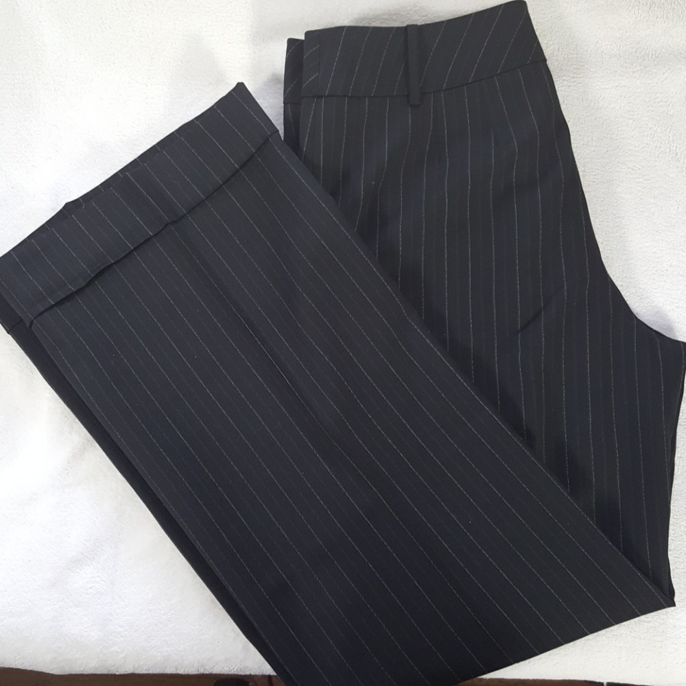 Ann Taylor Loft Black Pin Stripe Pants Size 10