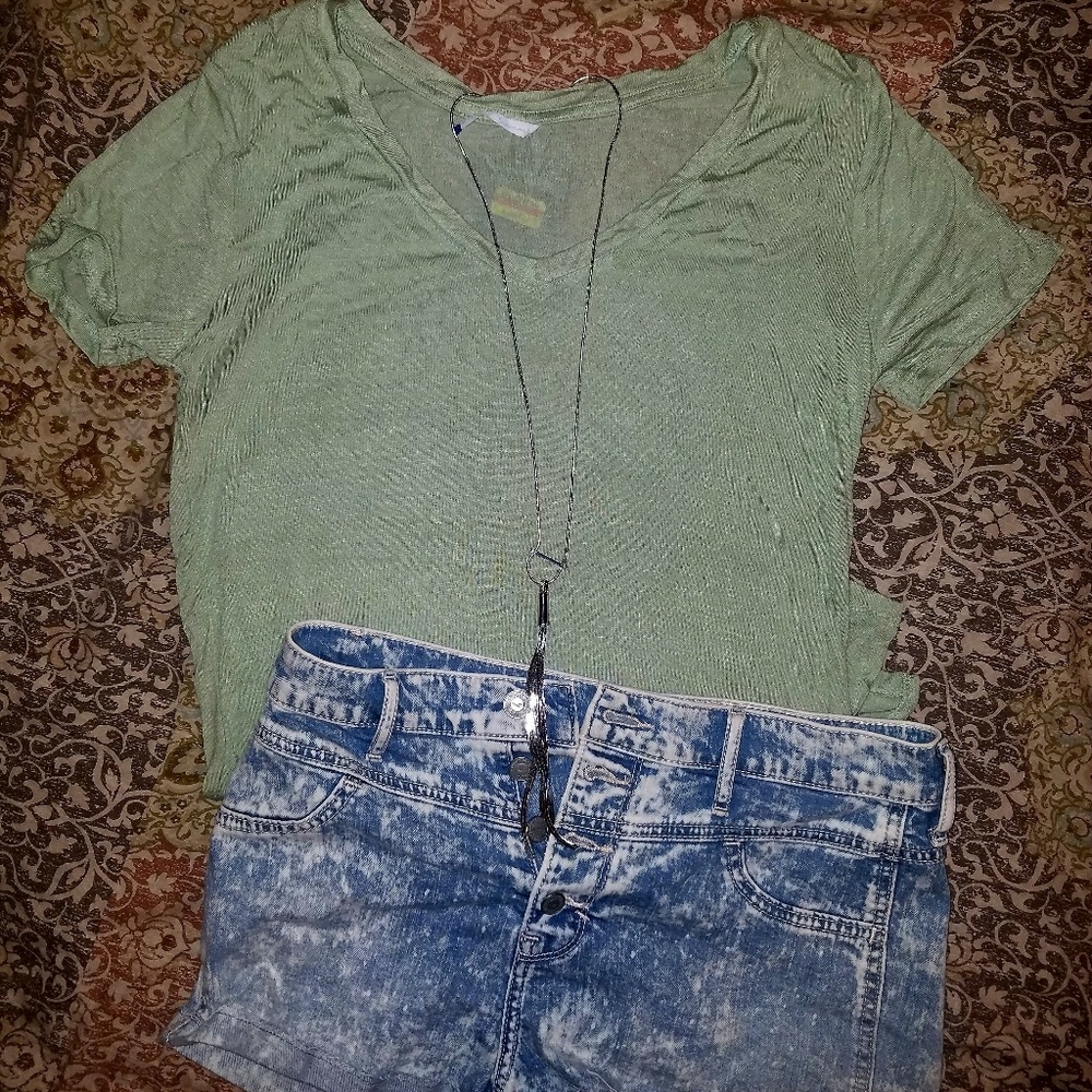Hollister acid wash shorts