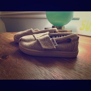 TOMS unisex baby shoes