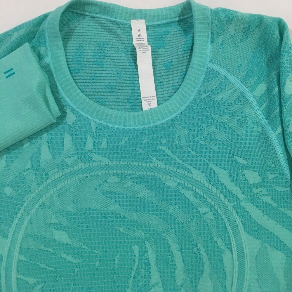 New Lululemon top