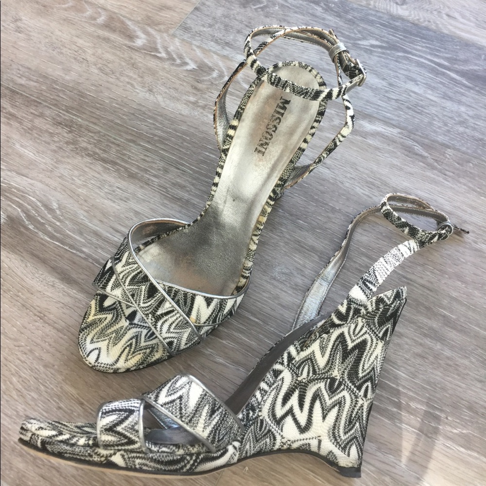 🦋MISSONI WEDGE