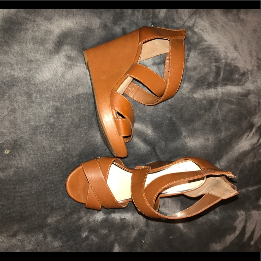 Brown wedges!