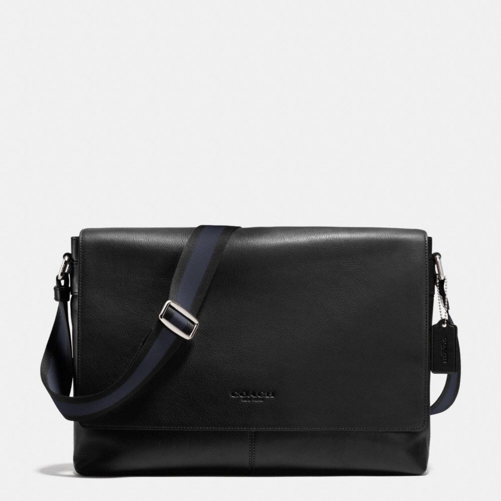 COACH Charles messenger in smooth leather.