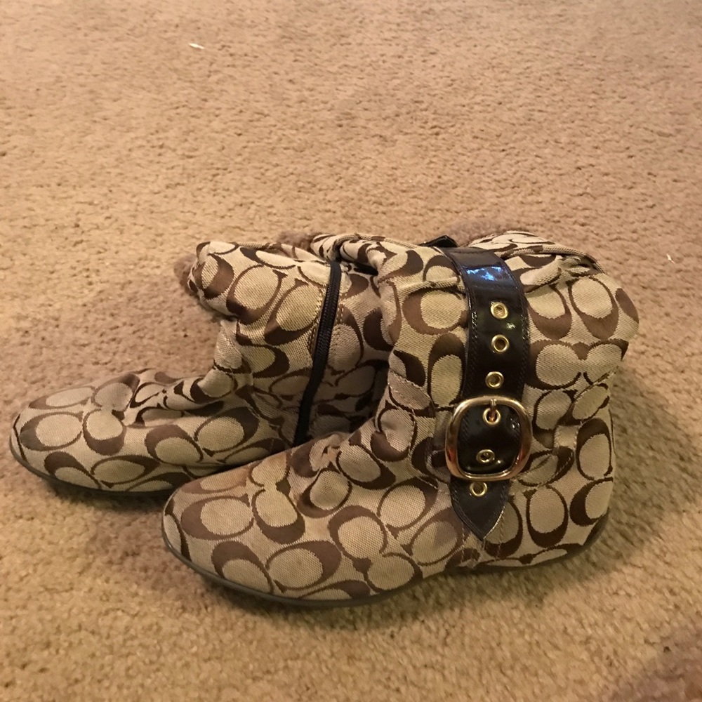Coach boots