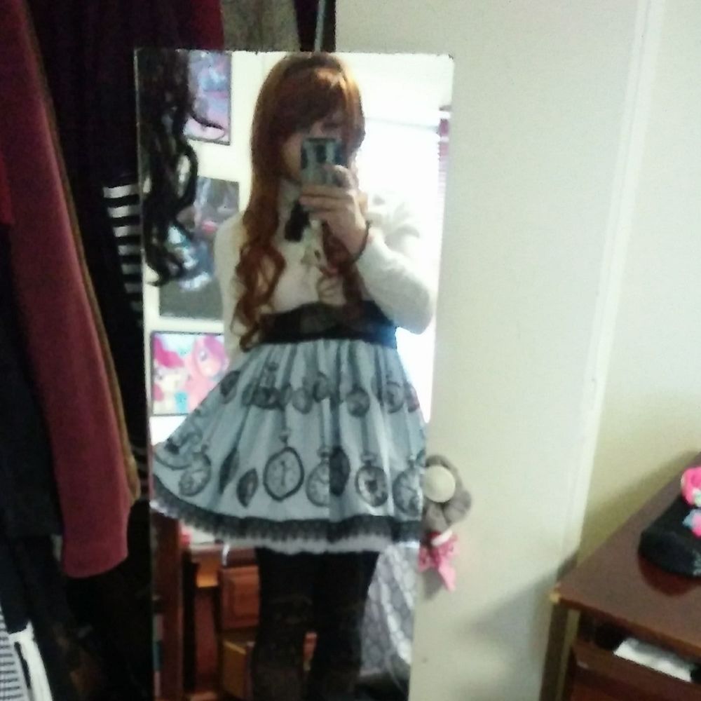 Meet your Posher, Alice