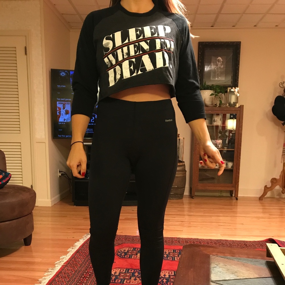 "Sleep when I'm Dead" cropped long sleeve