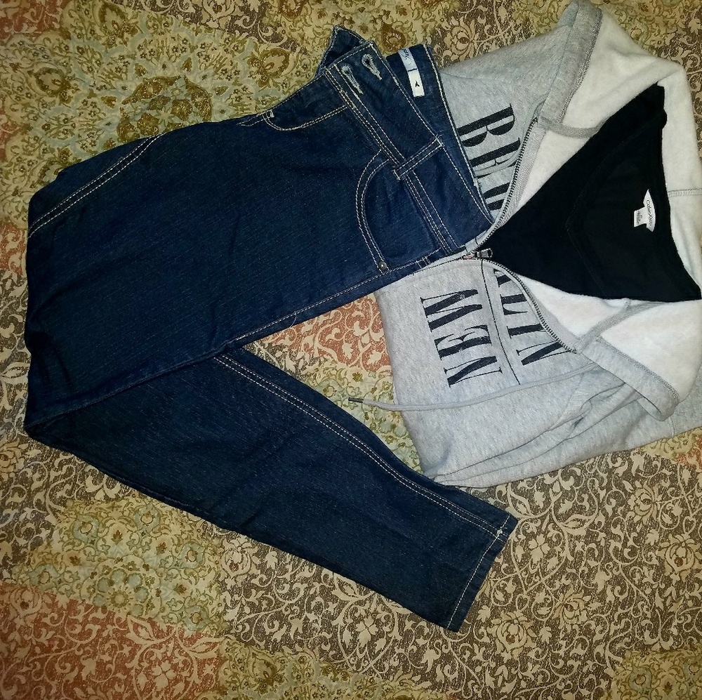 Jeans - Picture 2 of 2