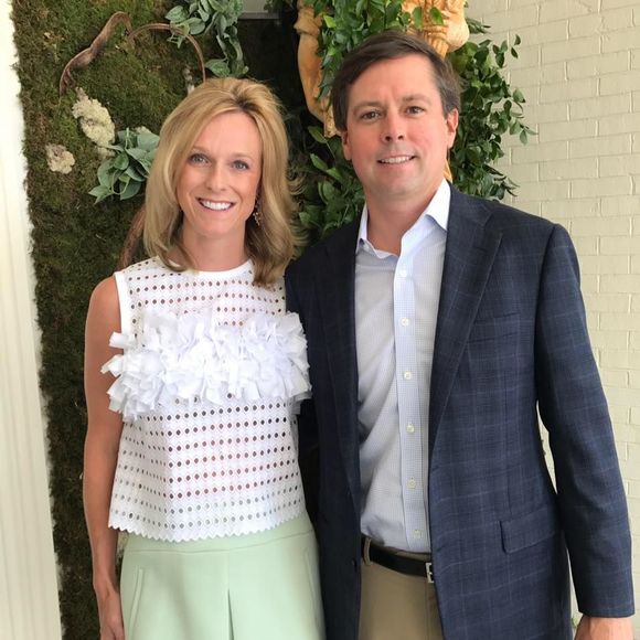 Meet your Posher, Lauren - Picture 1 of 1