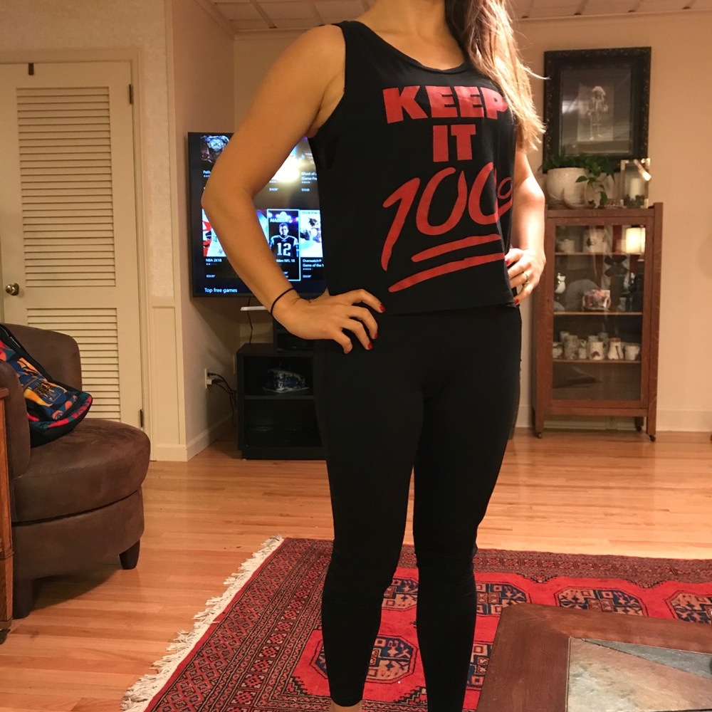 "Keep it 100" work out sleeve-less