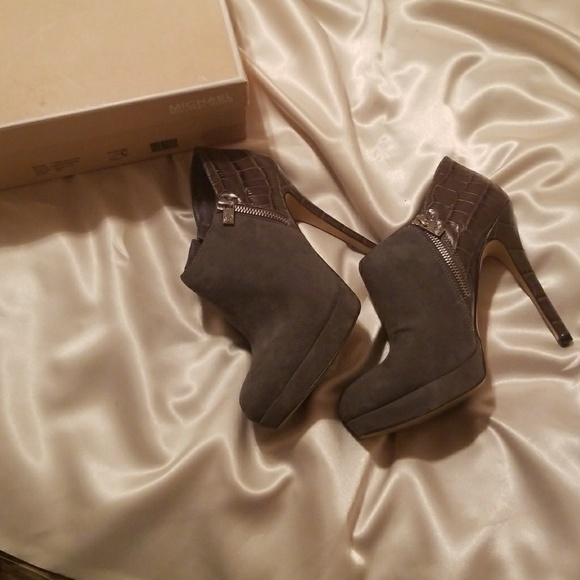 michael kors shooties