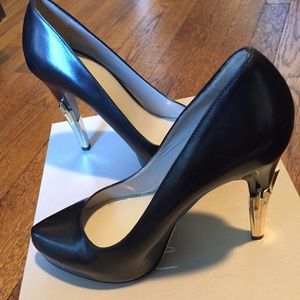 NWT Jason Wu Black/Gold heels