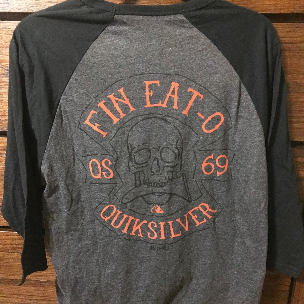 Quicksilver M 3/4 length shirt NWT