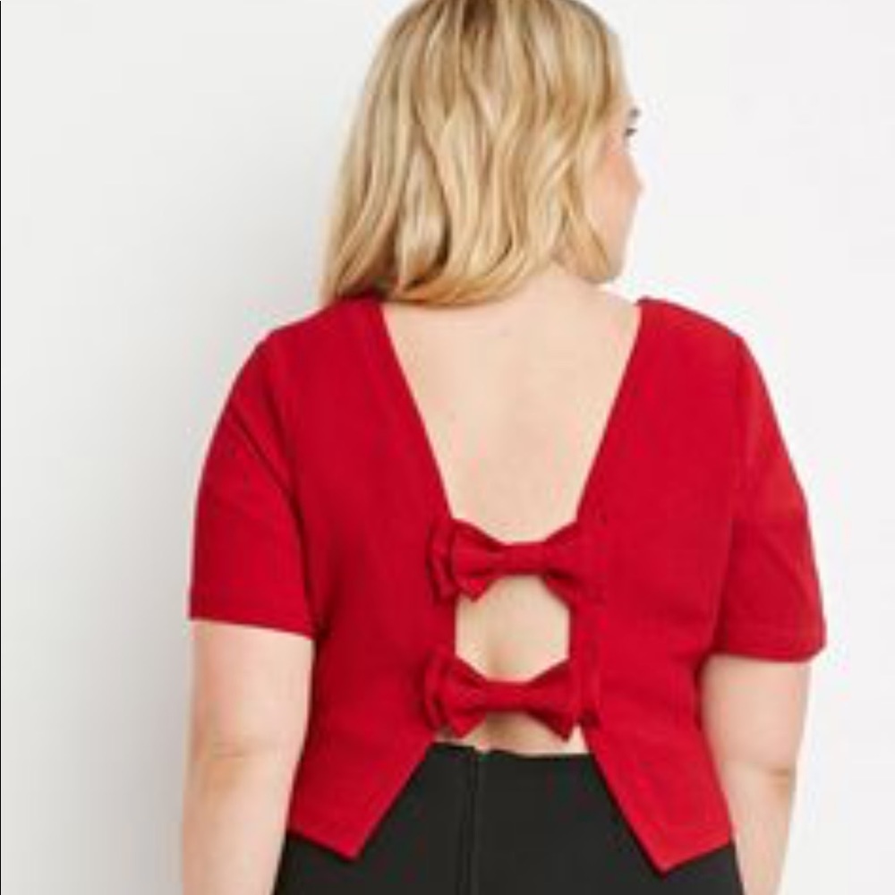 NWT F21 Plus Red Bow Top