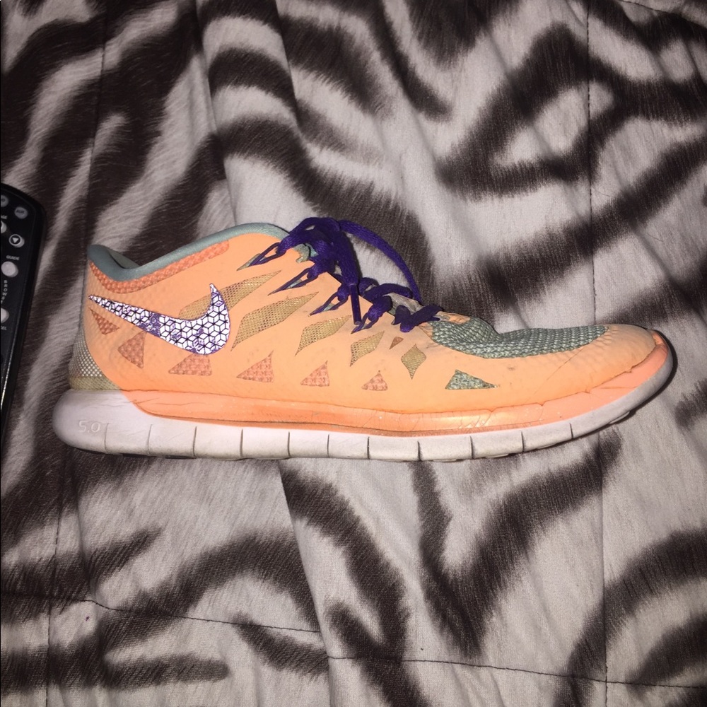 Women’s NikeID Freeruns