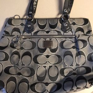 Coach purse silver and gray. Poppy collection