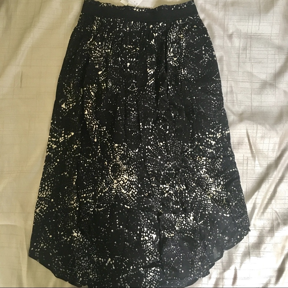 NWT midi H&M skirt Size 4