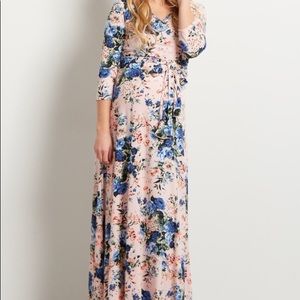 Maternity dress from Pinkblush Maternity.