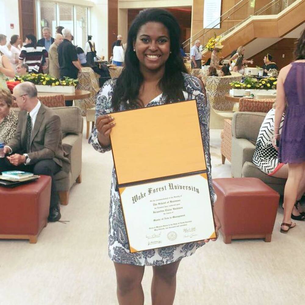 Meet your Posher, Jacqueline