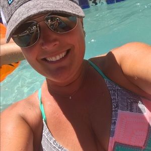 Meet your Posher, Brianne