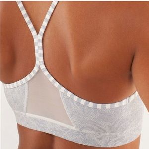 Lululemon Flow Y Bra