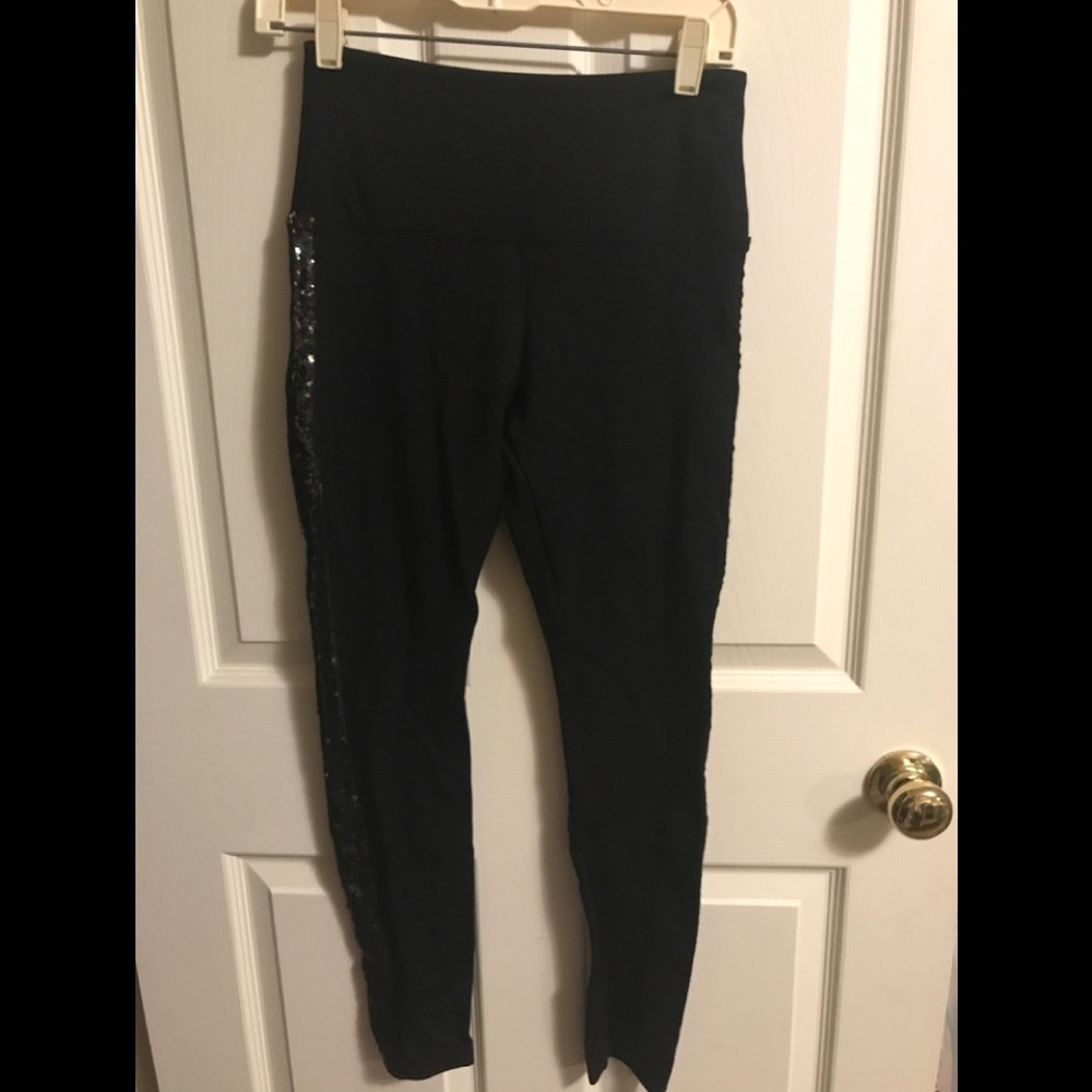 Small Black leggings