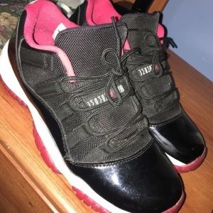 Jordan 11 “bred”