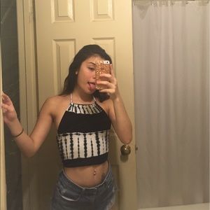 crop top