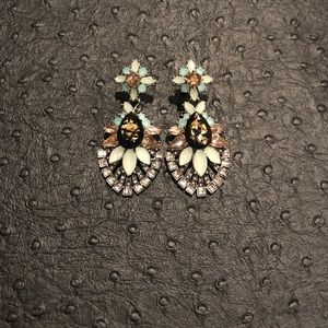 Chloe + Isabel trevi convertible stmt earrings