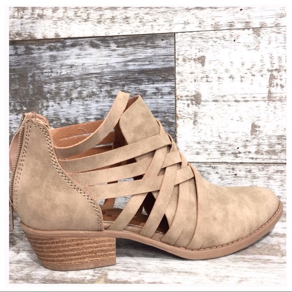 🔥Last Pair🔥Low Heel Crossover Booties - Picture 2 of 8