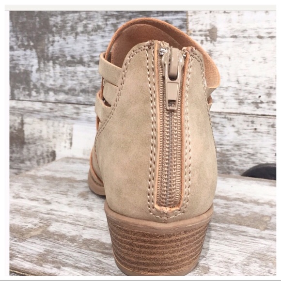 🔥Last Pair🔥Low Heel Crossover Booties - Picture 3 of 8