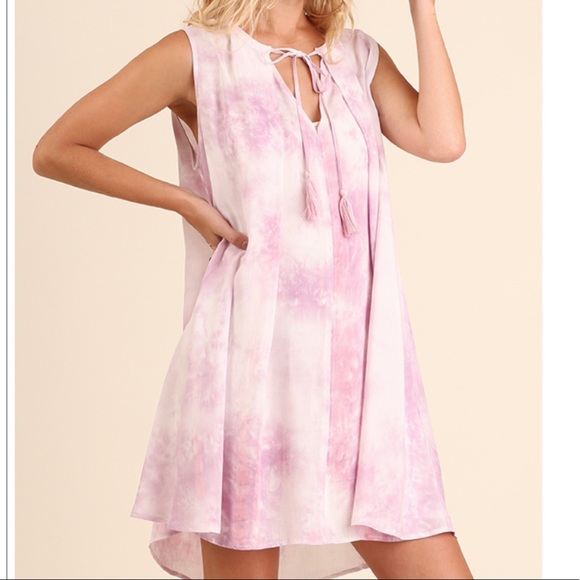 Umgee Dresses & Skirts - SALE! Flowey pastel dress