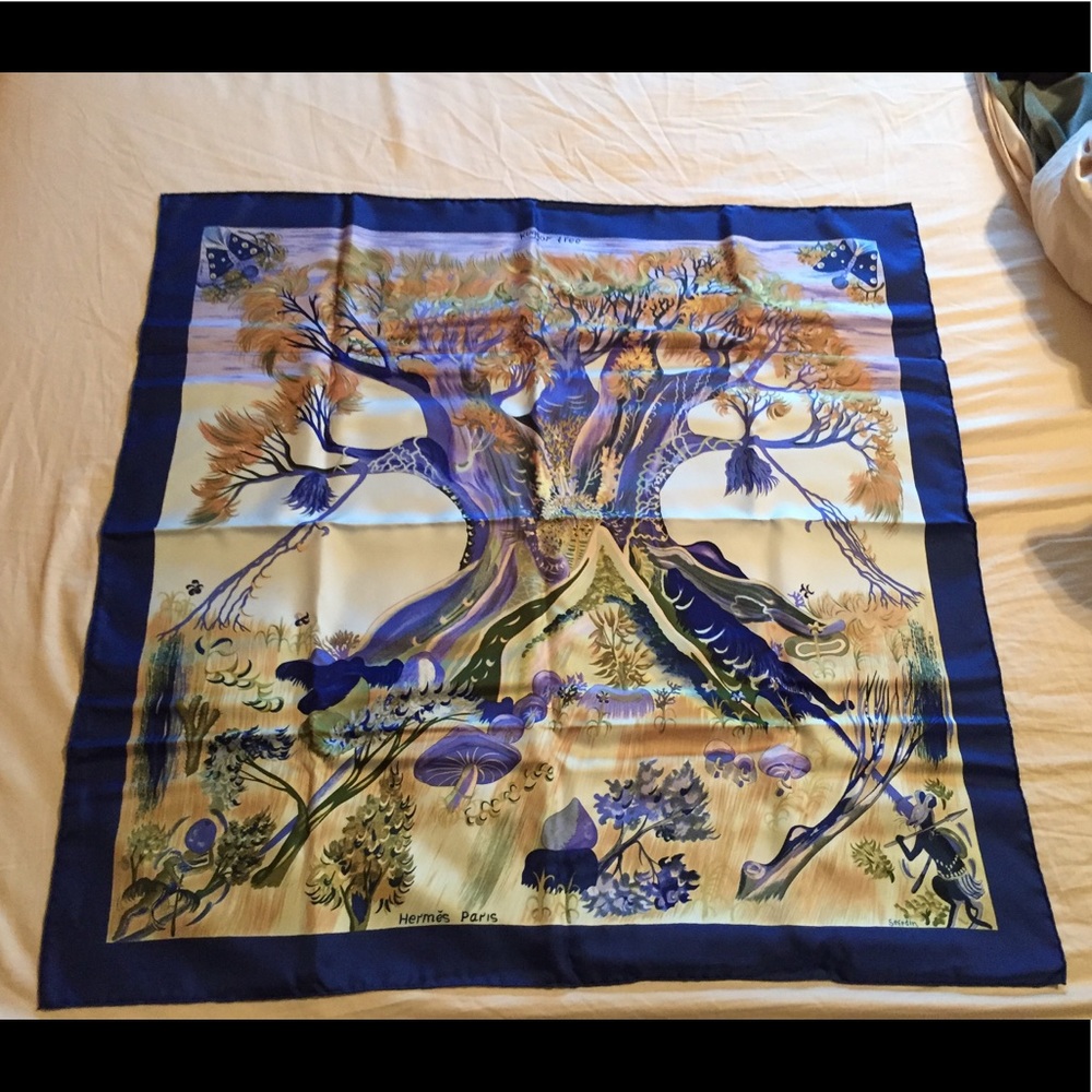 Hermes Kuggor Tree Scarf