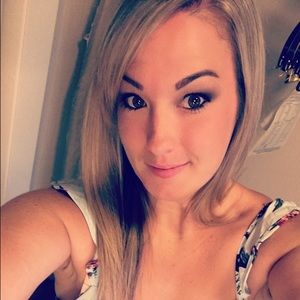 Meet your Posher, Jenna