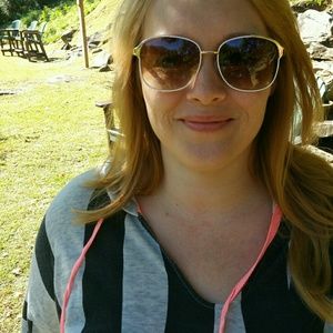 Meet your Posher, Brandy