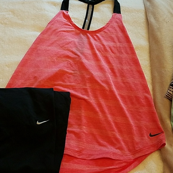 Nike racerback work out shirt - Picture 2 of 4