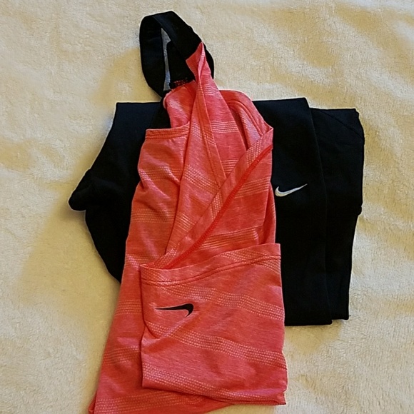 Nike racerback work out shirt - Picture 4 of 4