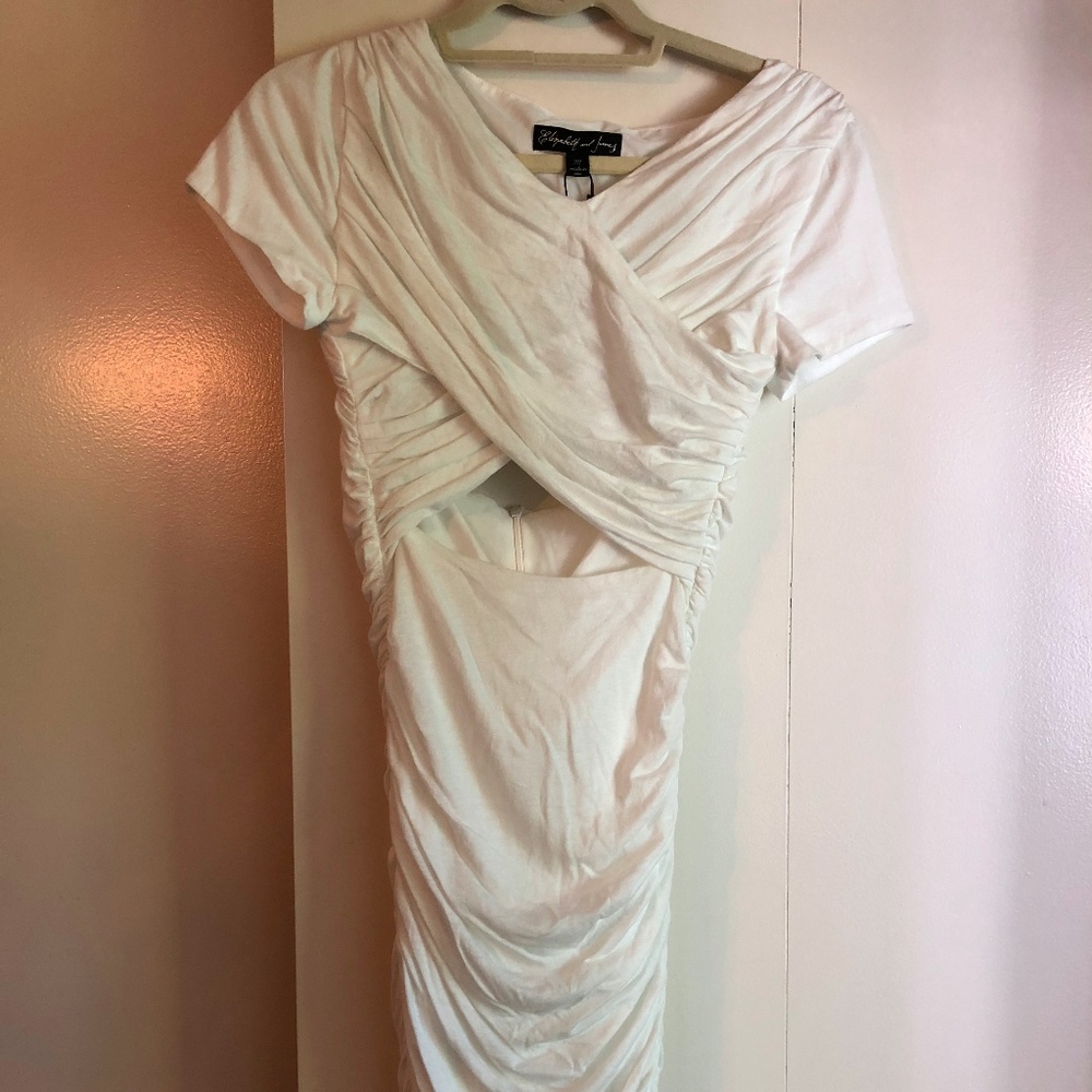 Elizabeth and James Open Back and Front Dress