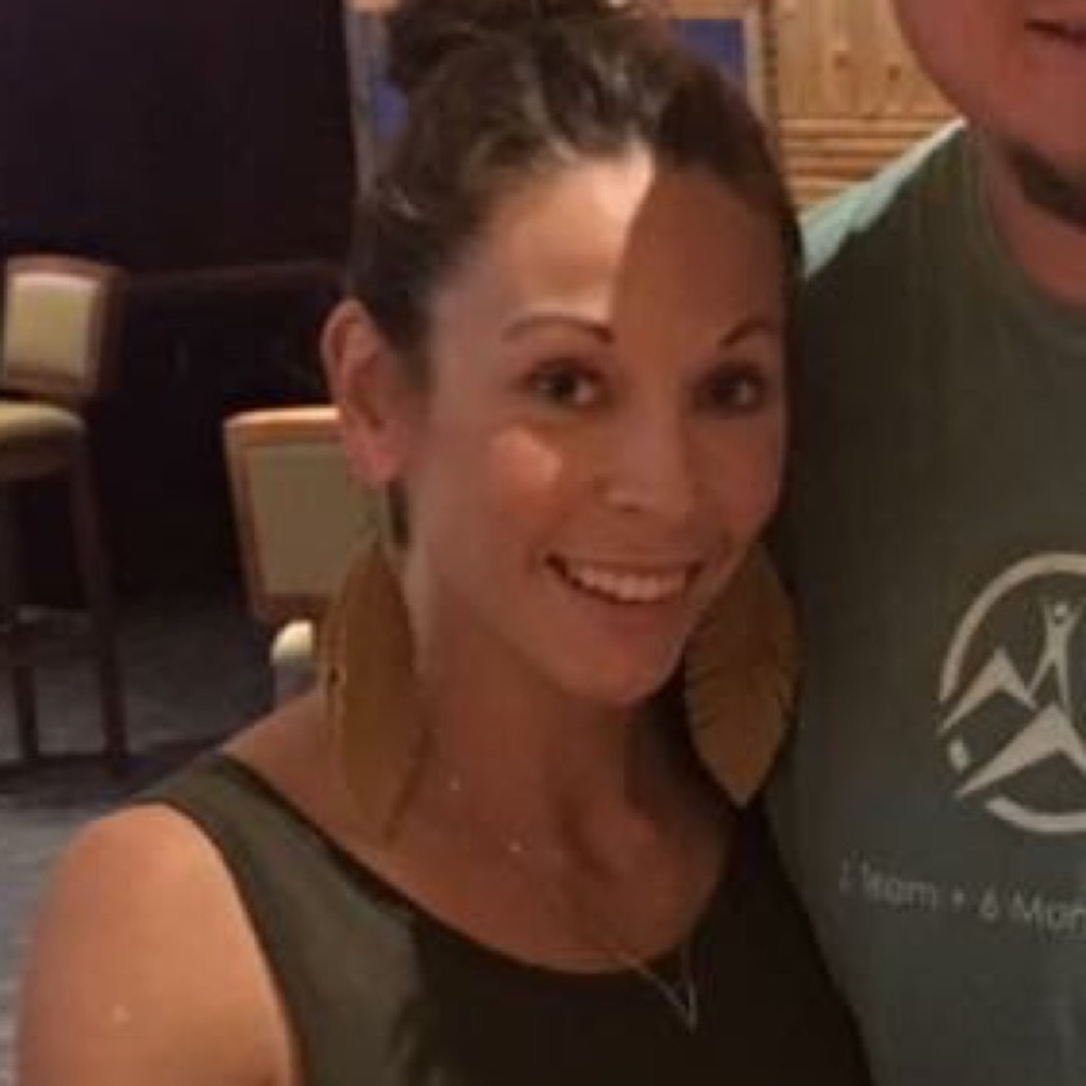 Meet your Posher, Chrystal