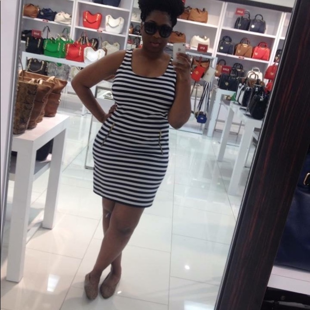 Michael KORS Navy & White Stripped Dress - Large