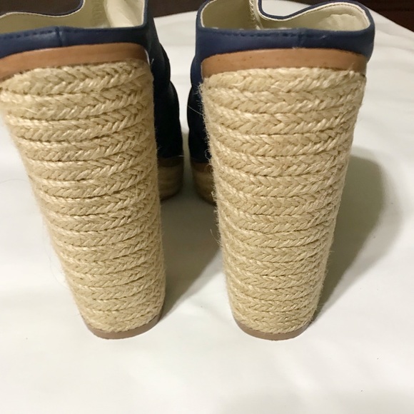 ⚡️BCBG Generation ✨ - Picture 3 of 8