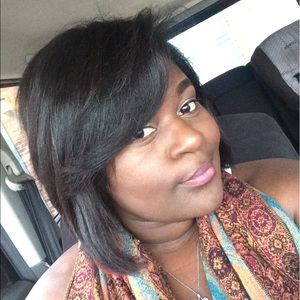 Meet your Posher, Farrah