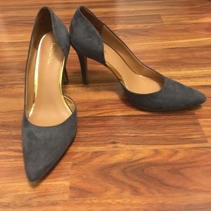 Gray sueded heels with gold accents